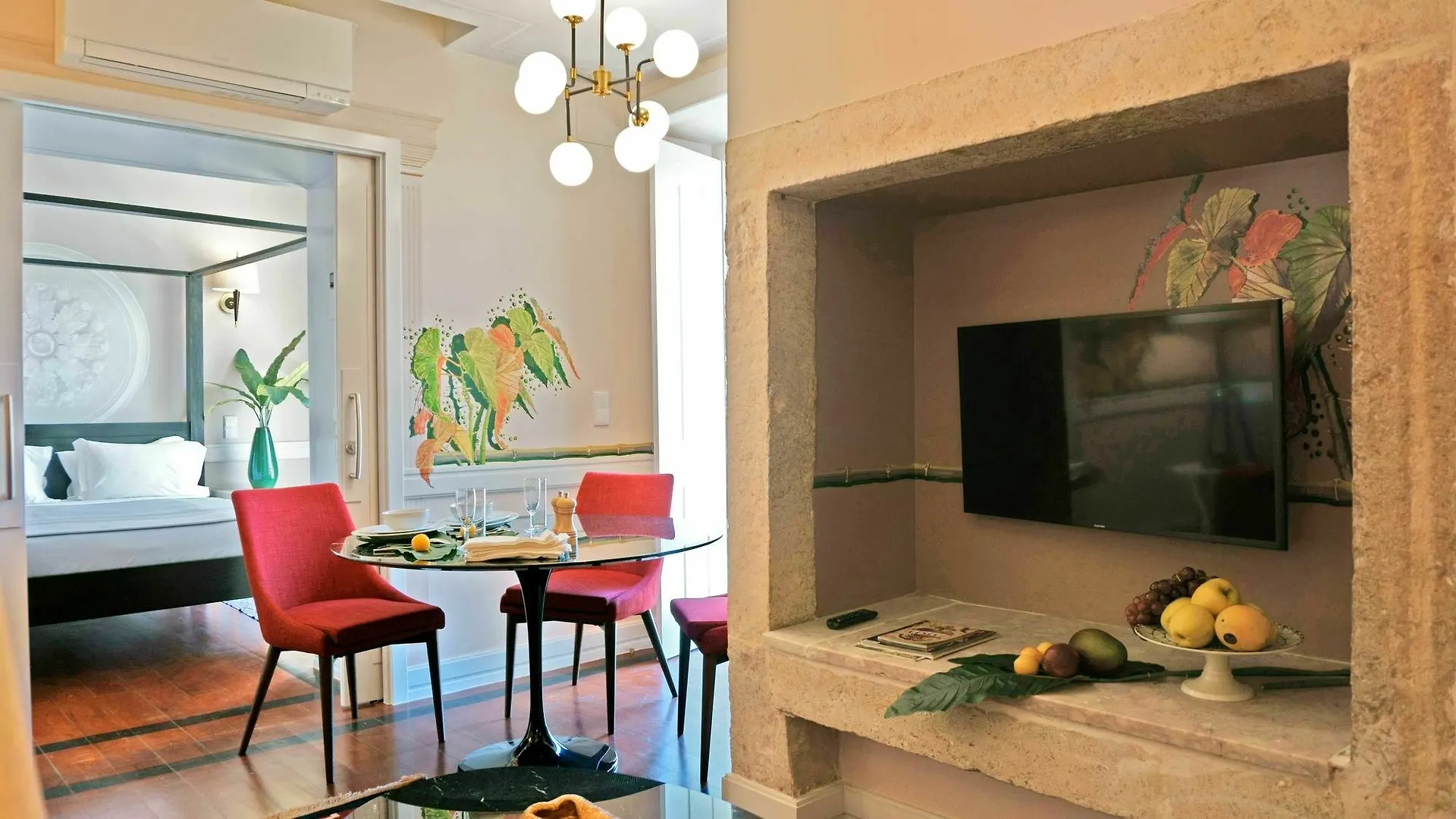 Lisbon Colours Bairro Alto Apartments